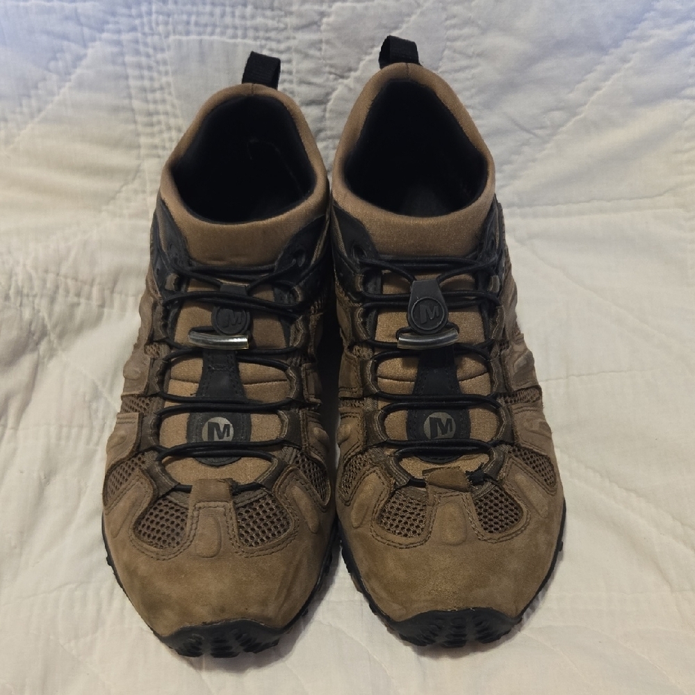 Men's Athletic Brown Trail Shoes - Picture 2 of 7